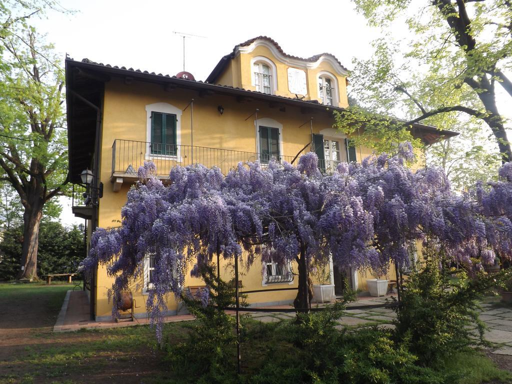 Villa Mirano Bed & Breakfast Piossasco Exterior foto