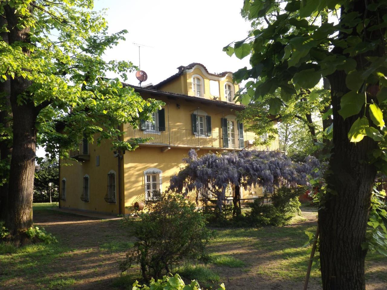 Villa Mirano Bed & Breakfast Piossasco Exterior foto